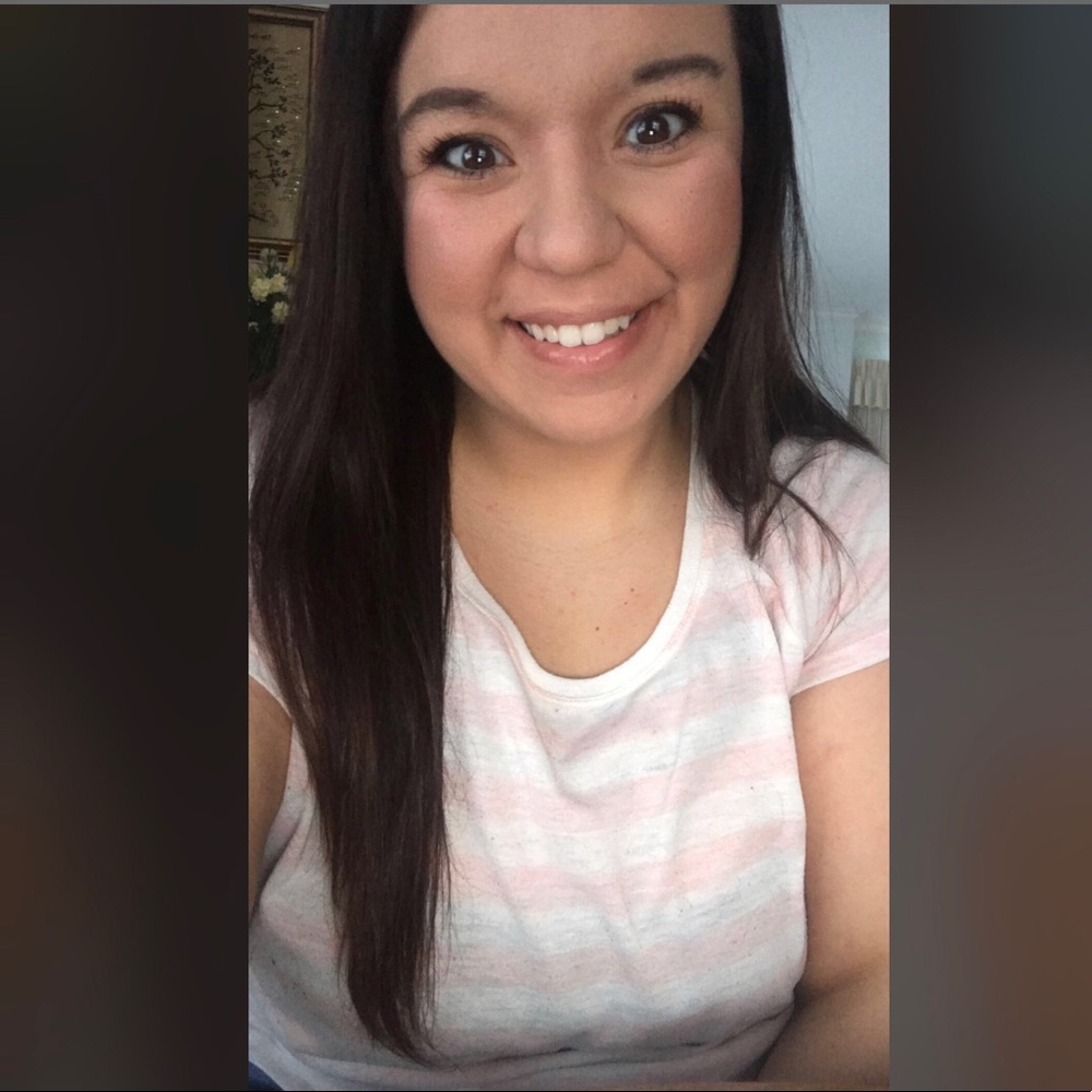 Meet your Posher, Alax